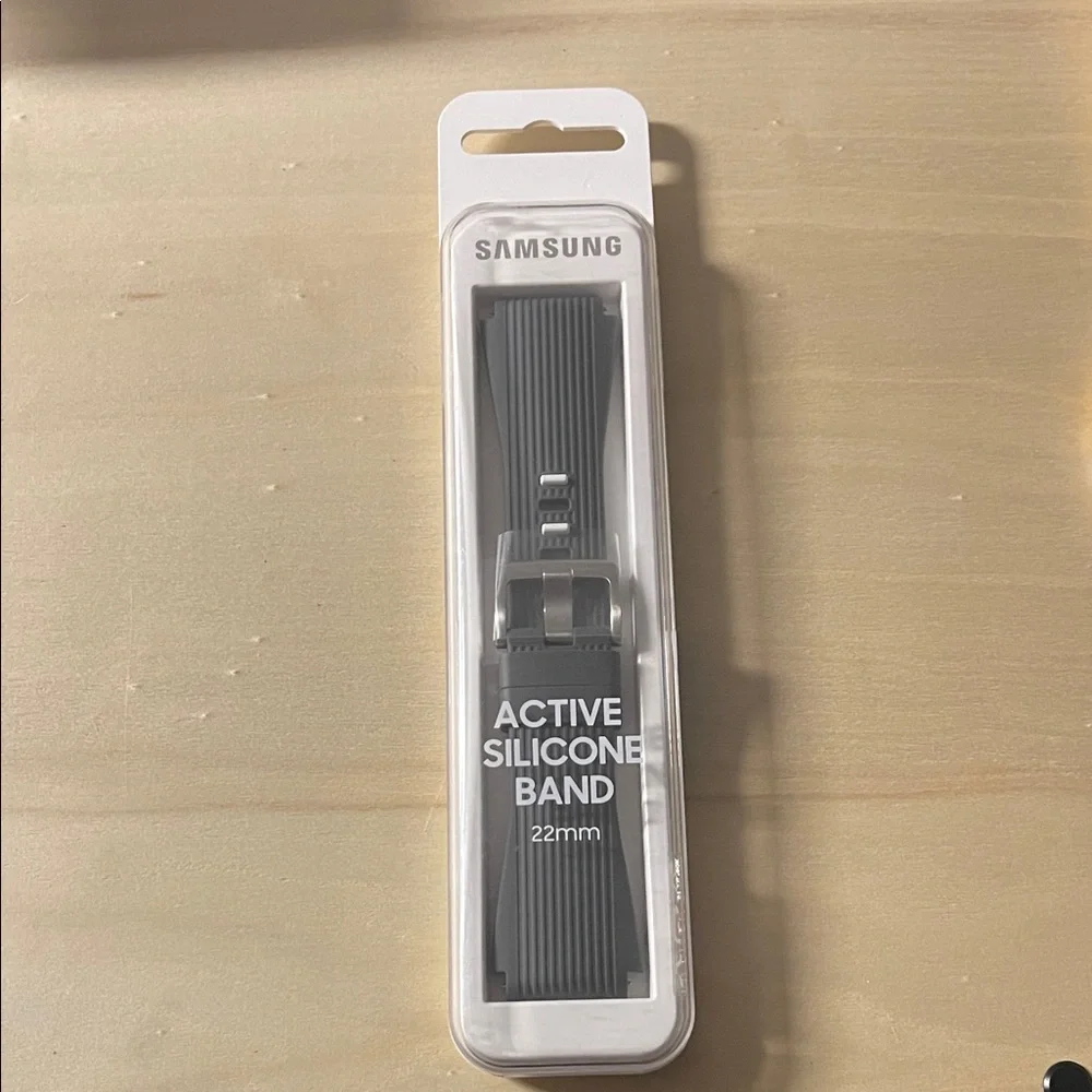 Samsung Gray Silicone Watch Band 22mm